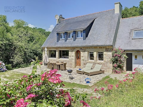 Cottage Ty Lora (secluded in front of the sea)