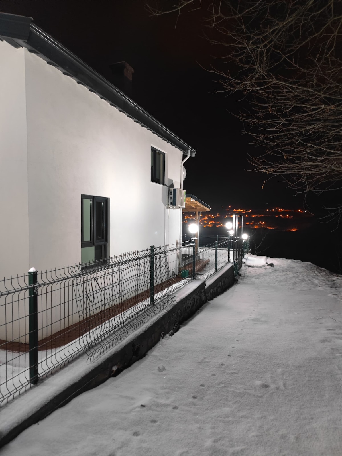 Eviniz rahatlığında, eşsiz doğa manzaralı dağ evi