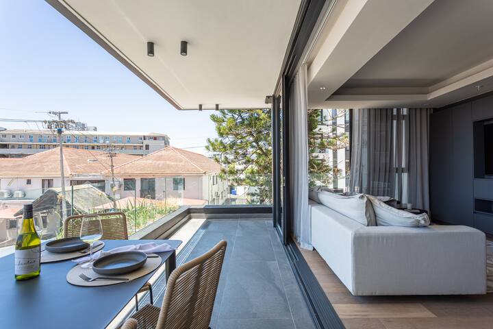 Luxury Corner Apartment close to the Beach gallery image 5