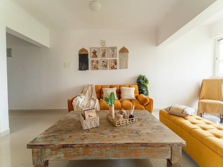 Living room image 4