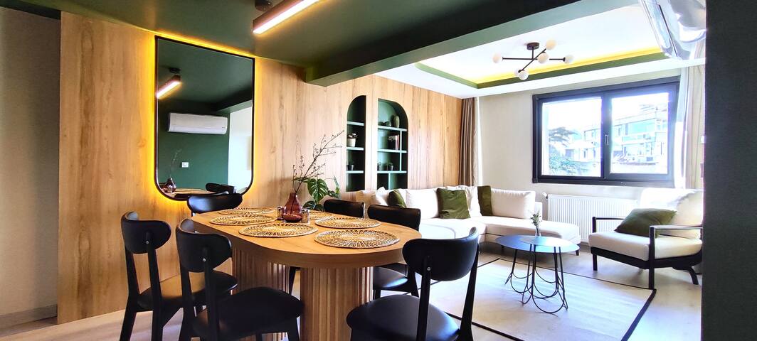 Magnificent Duplex-Bosphorus View Flat in Ortakoy gallery image 2