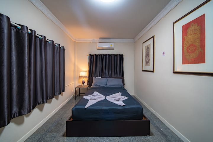 เตียงควีนไซส์ 5 ฟุต