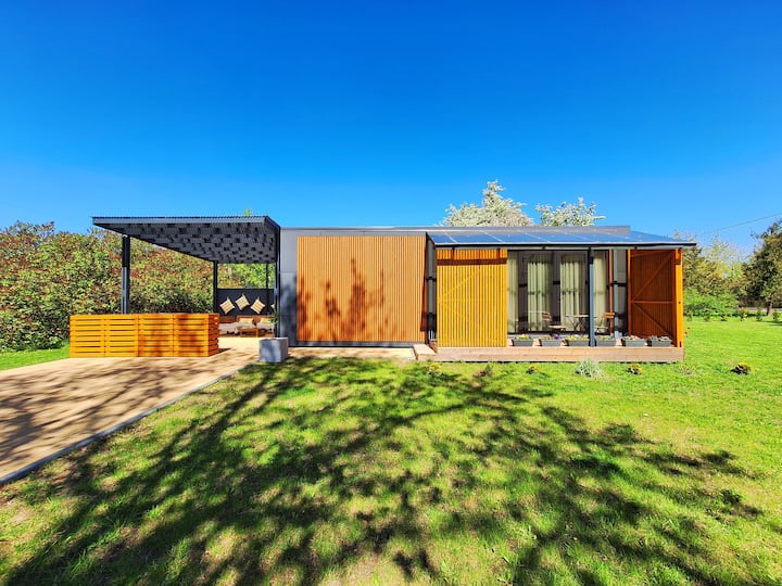 Private House-Linini