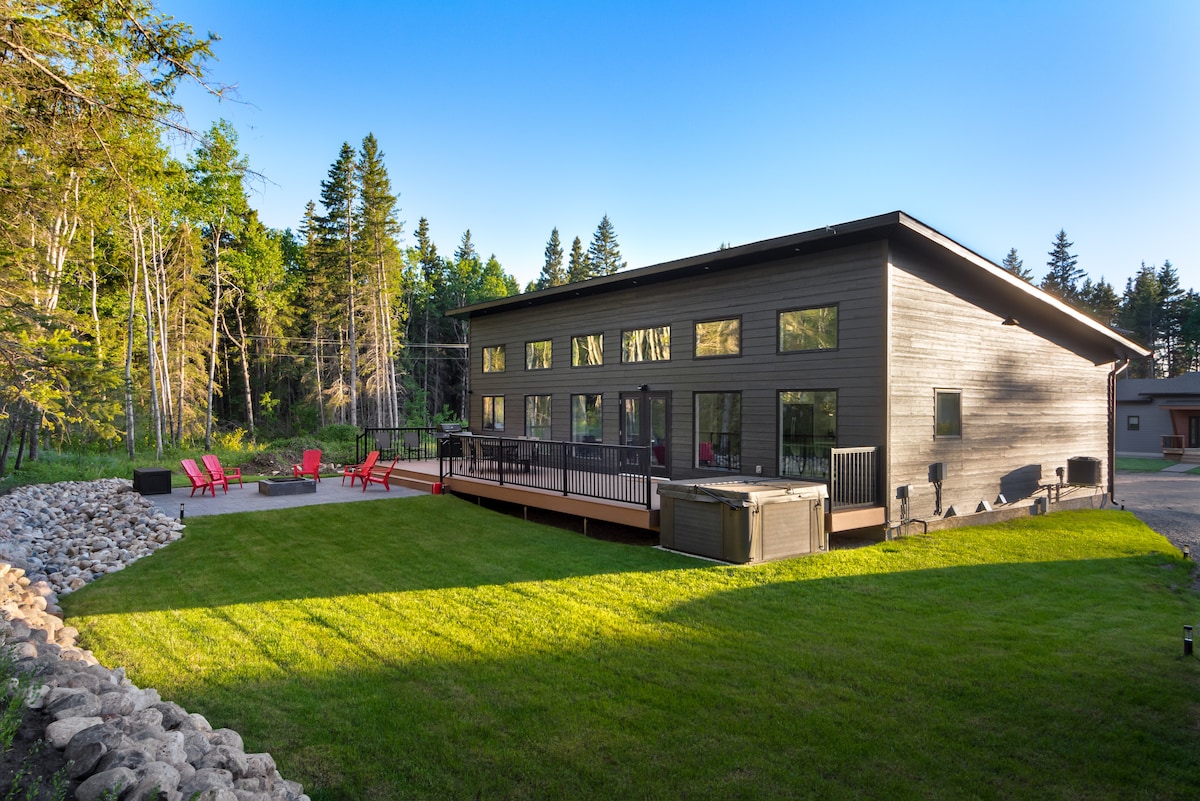 Image showcasing Manitoba Cottage Vacation Rentals - Canada | Airbnb
