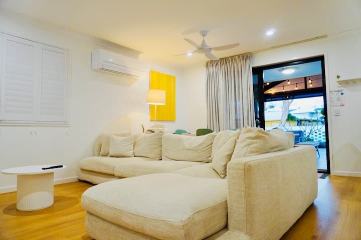 Cabarita Beach Family Retreat • Walk To Sand - Cabarita Beach
