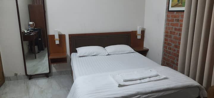 საძინებელი 1