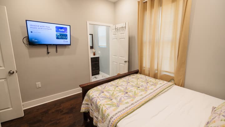 Second Bedroom. Queen-size foam mattress-Full designated bathroom access