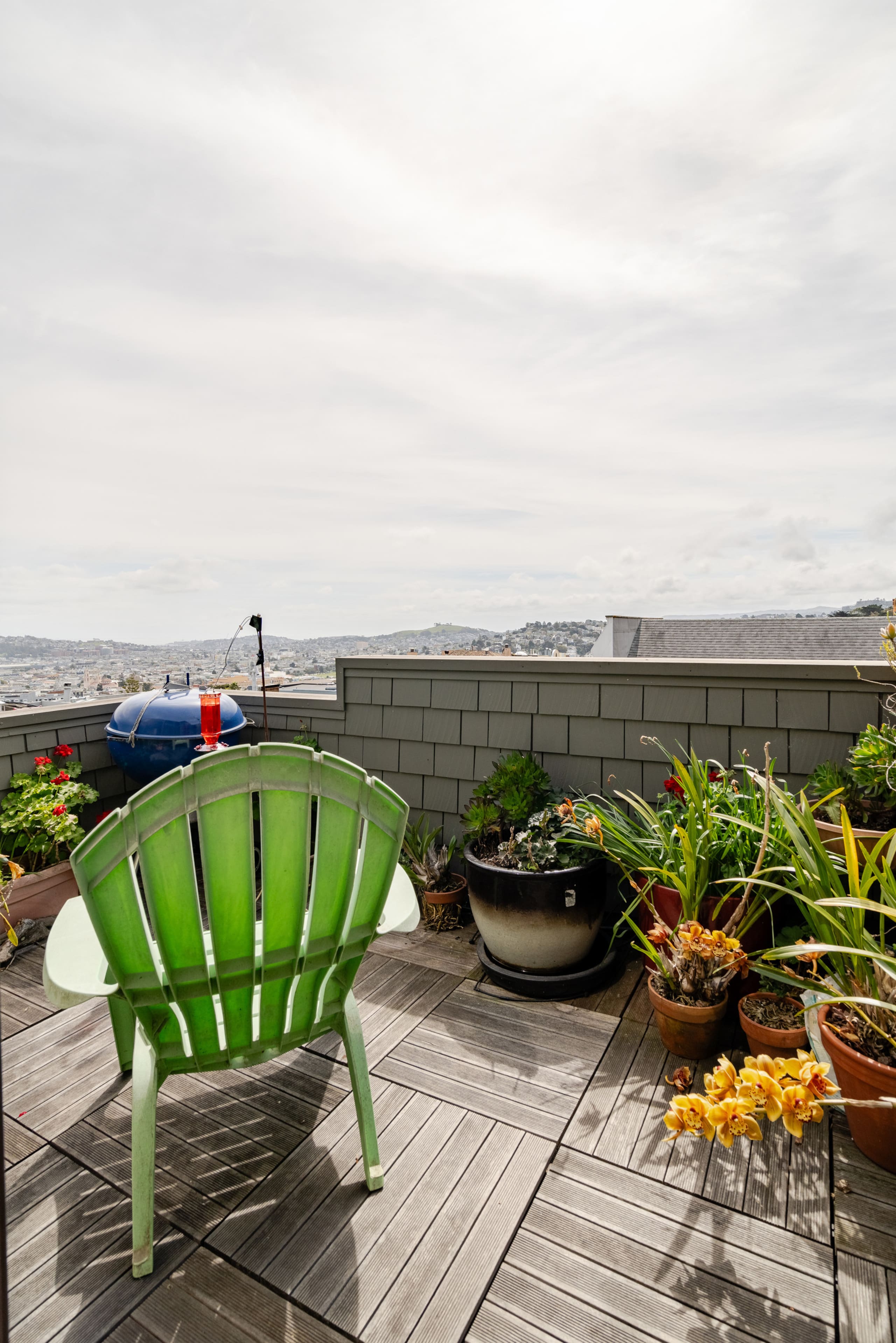 Home in San Francisco · ★4.94 · 3 bedrooms · 3 beds · 2.5 baths - Image 15