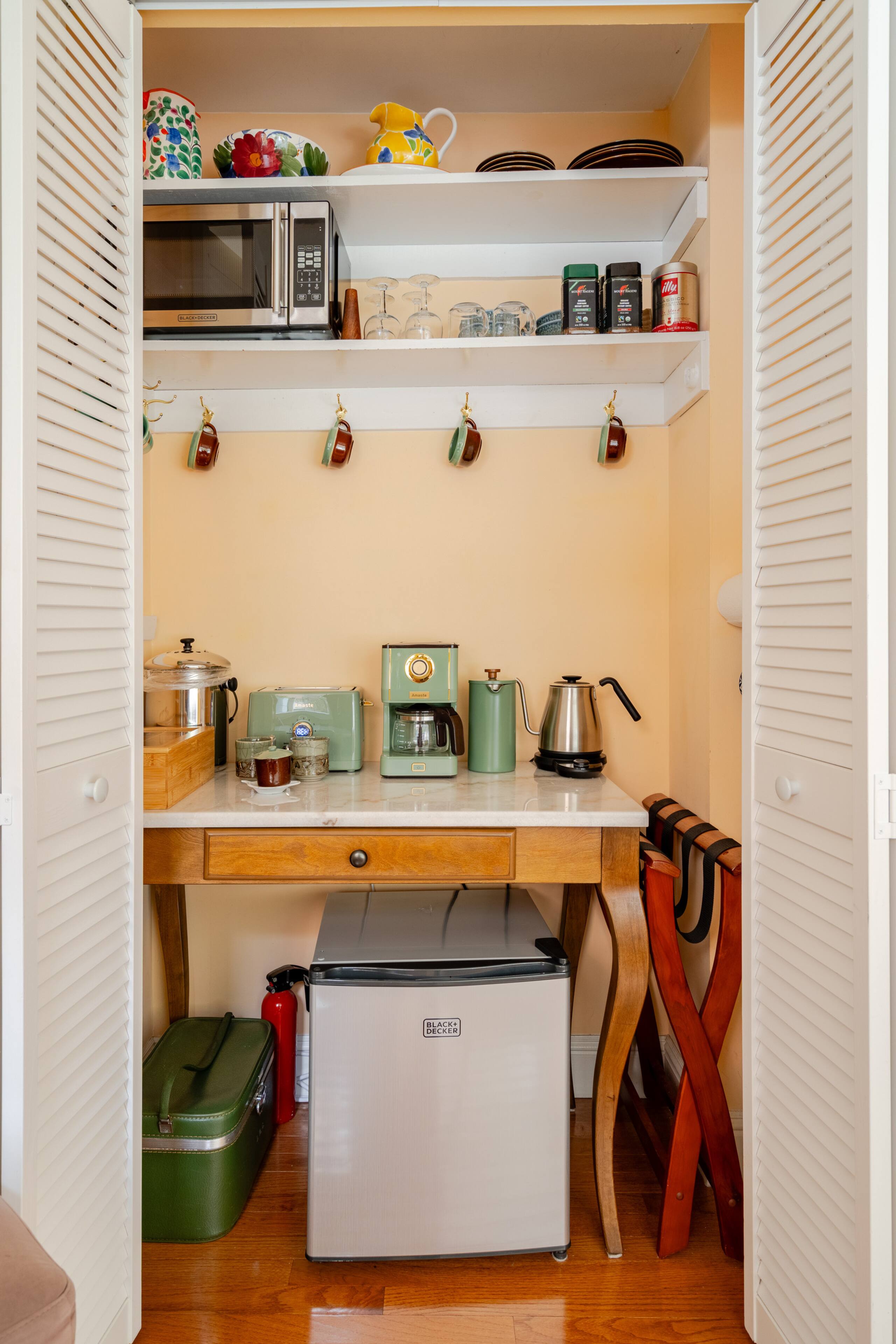 Home in San Francisco · ★4.94 · 3 bedrooms · 3 beds · 2.5 baths - Image 34