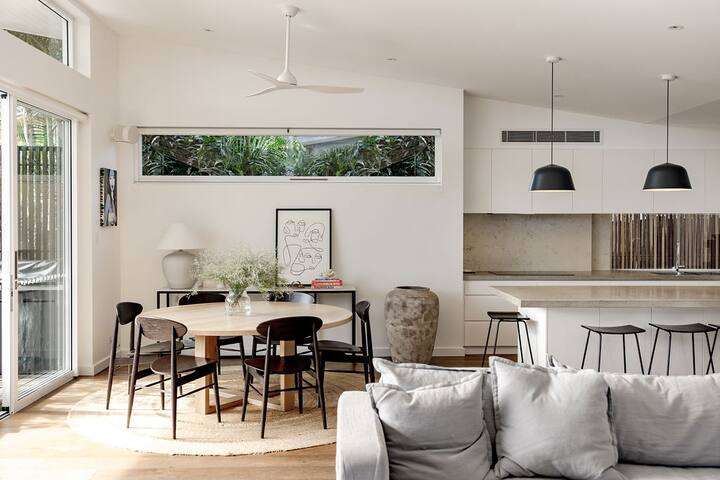 Entertainers Delight gallery image 5