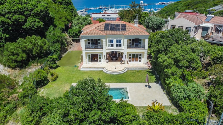 Secluded Valley views Serenity Villa Hout Bay