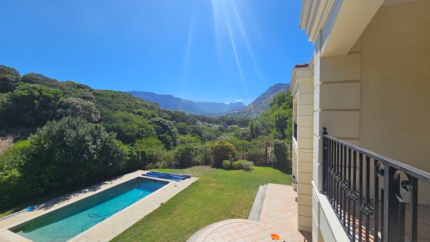 Secluded Valley views Serenity Villa Hout Bay gallery image 2