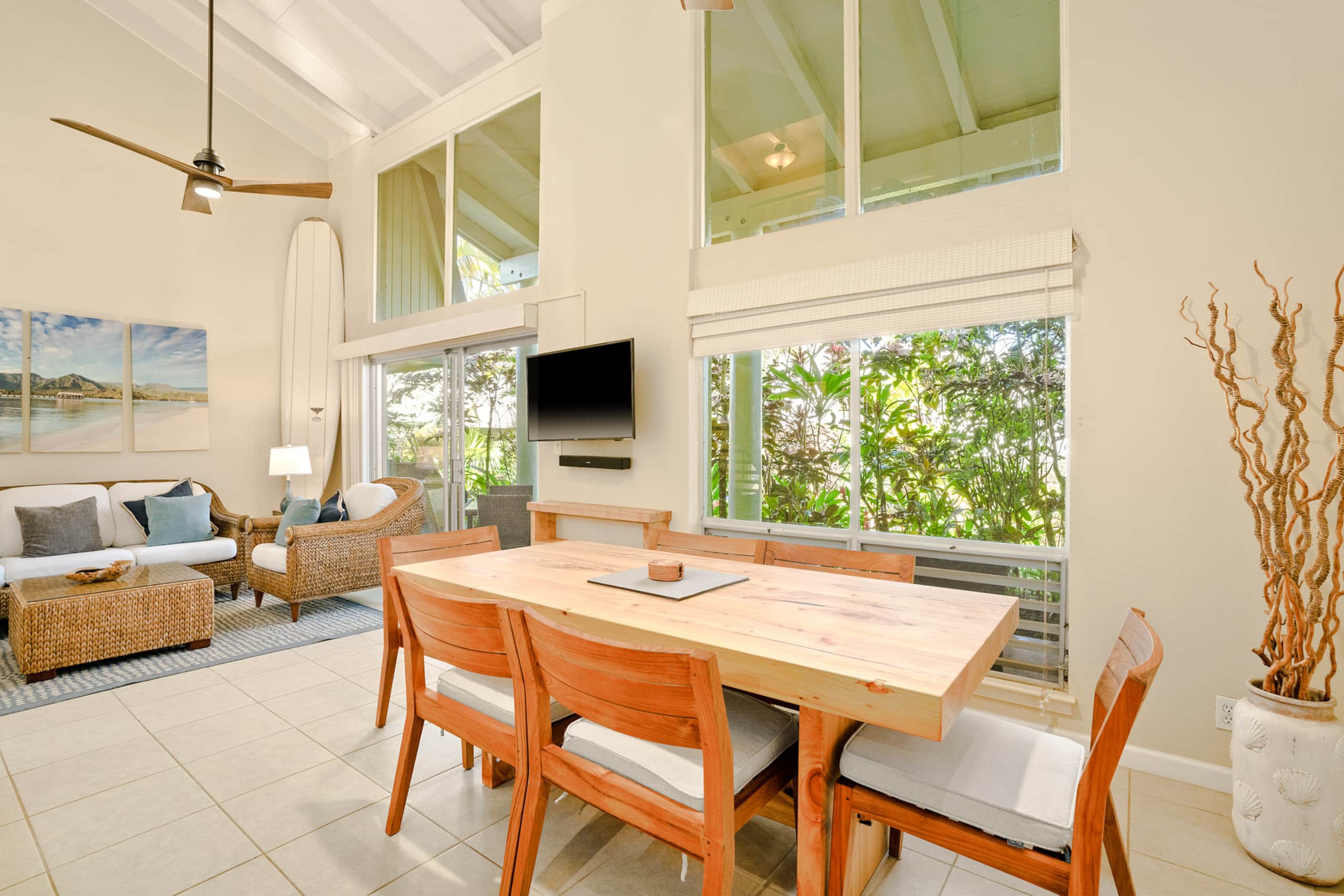 Condo in Princeville · ★4.94 · 2 bedrooms · 3 beds · 2 private baths - Image 11