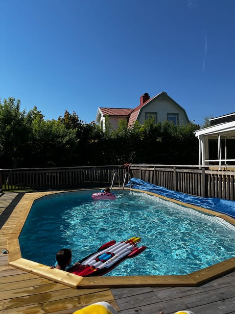 Top performing Airbnb: Villa in Söderköping with pool! in Söderköping