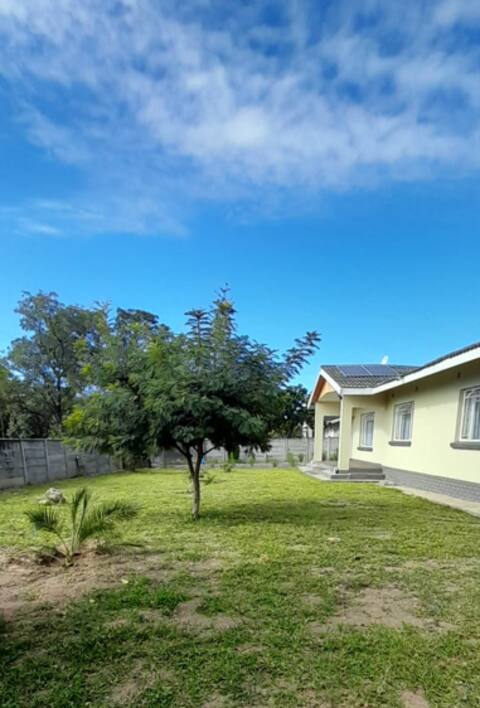 Gem on 11 ~ 3Bedrooms~2Bathrooms