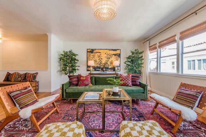 Walk to Dodger Stadium – Little Red Lantern