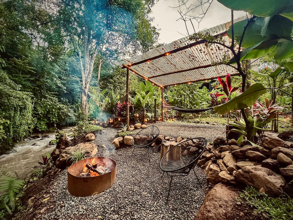 Butterfly Bungalow on the Río Damitas, Parrita, Puntarenas, Costa Rica, photo 1 of 10