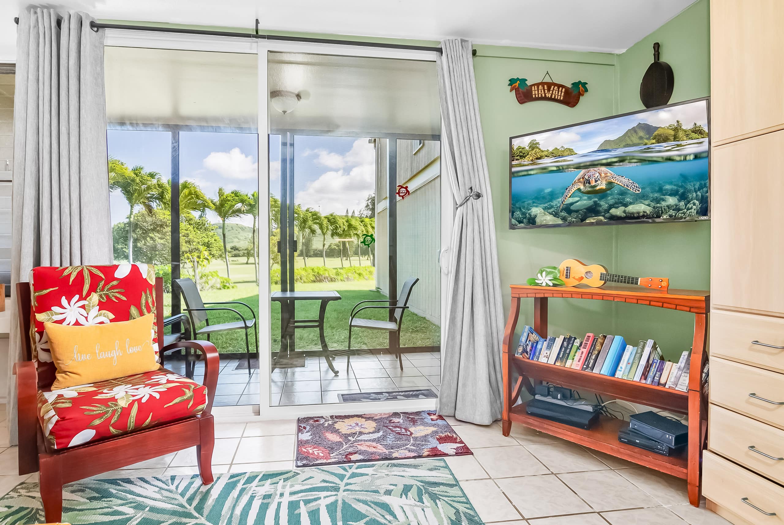 Iconic Turtle Bay - Full Kitchen & 2 Full Baths - Image 14