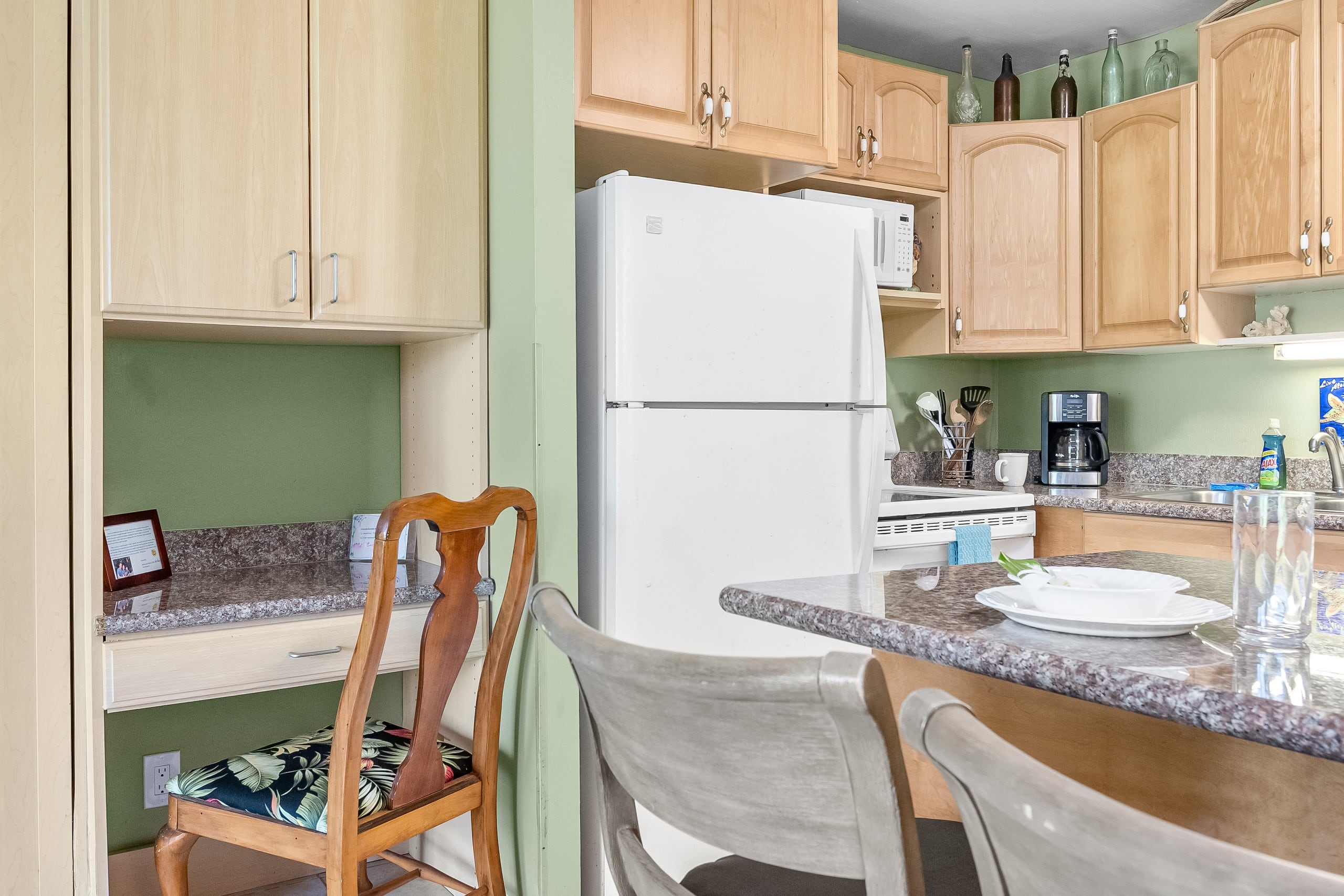 Iconic Turtle Bay - Full Kitchen & 2 Full Baths - Image 16