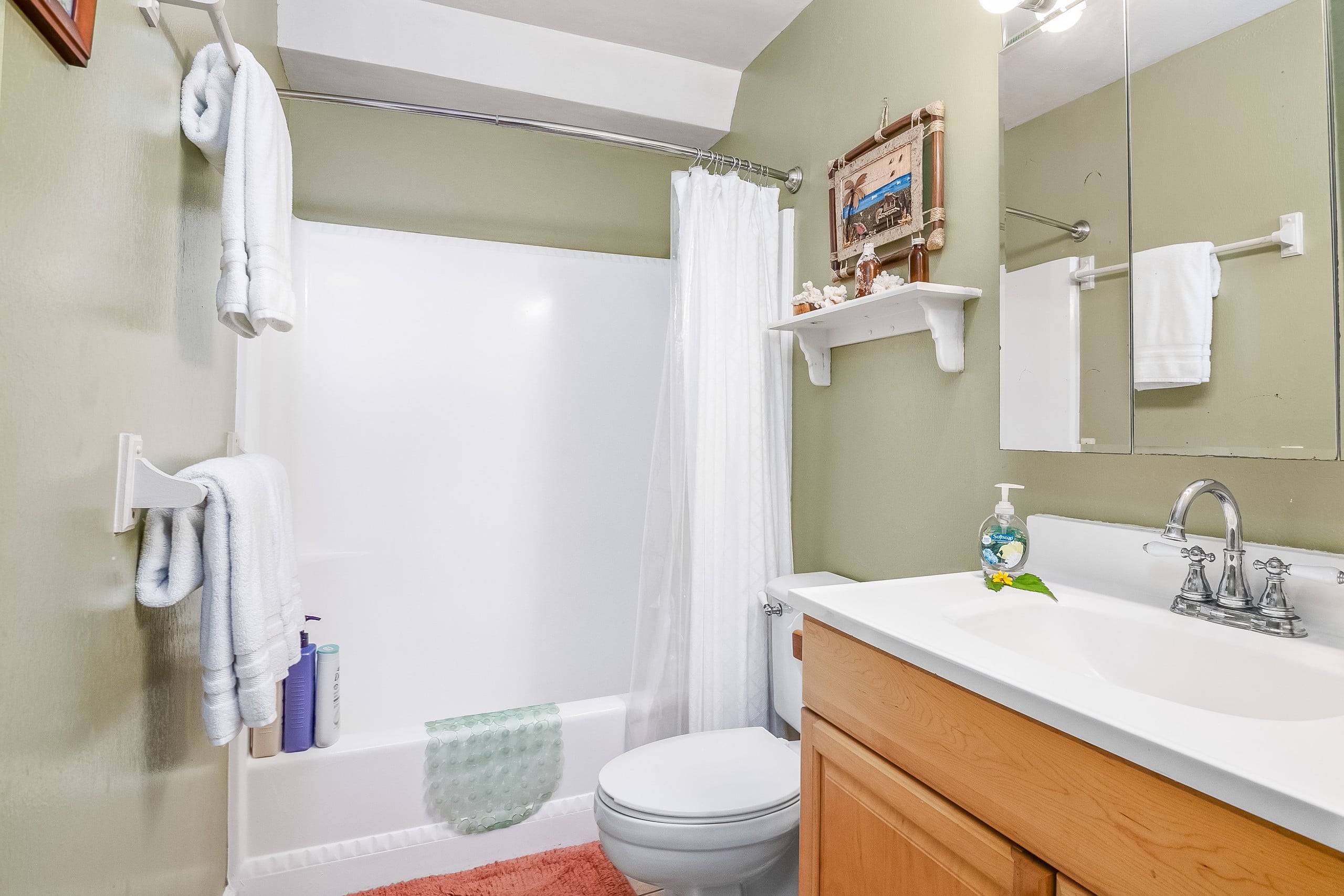 Iconic Turtle Bay - Full Kitchen & 2 Full Baths - Image 4