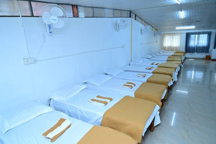 Staycomfort
Rs3500 Upto6abv6rs400/per,max20 3wr3br - Chikmagalur