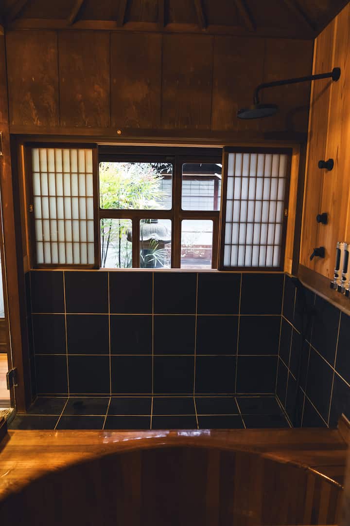 共用フルバスルーム