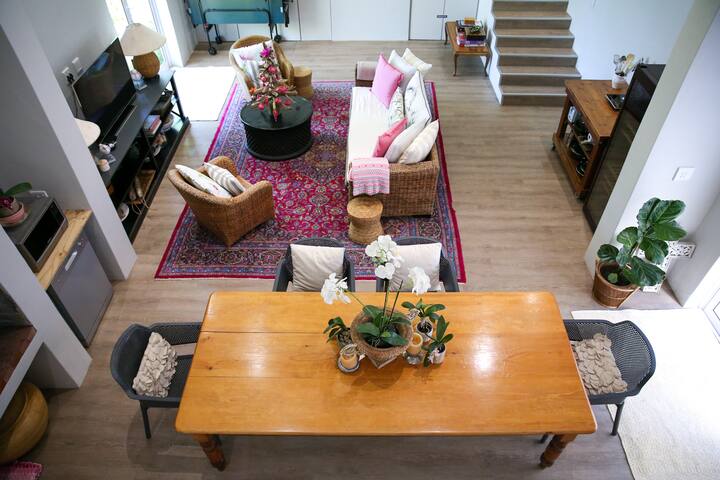 Ivy House – Super Spacious Spot -Somerset West gallery image 4