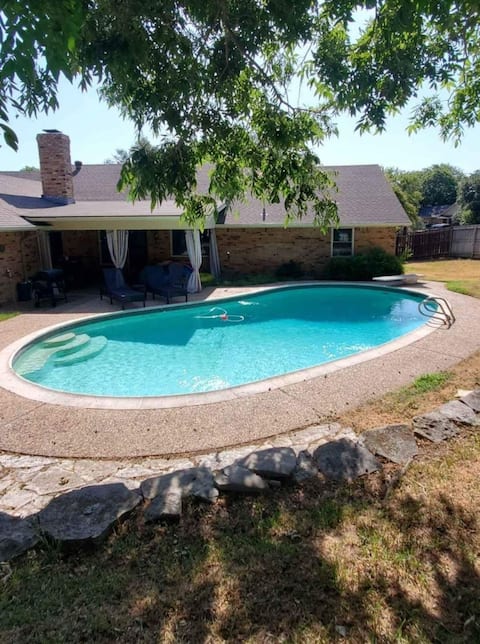 Entire 4 BR Family Home + Pool – Sleeps 10