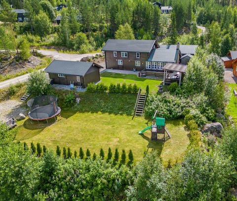 A wonderful estate of two houses for all seasons!