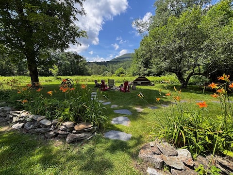 Vermont Historic Farmhouse Ski/Hike/River