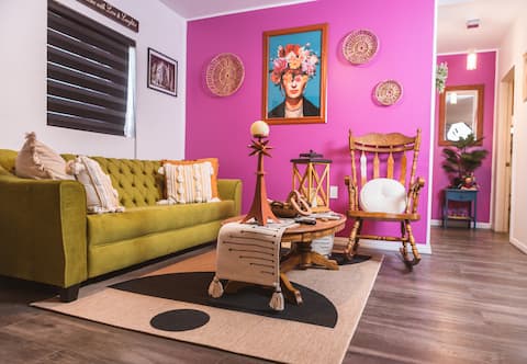 Popular Airbnb listing: Dental Stay/10-Min Walk to Clincs /Safe 2 BR in Mexicali