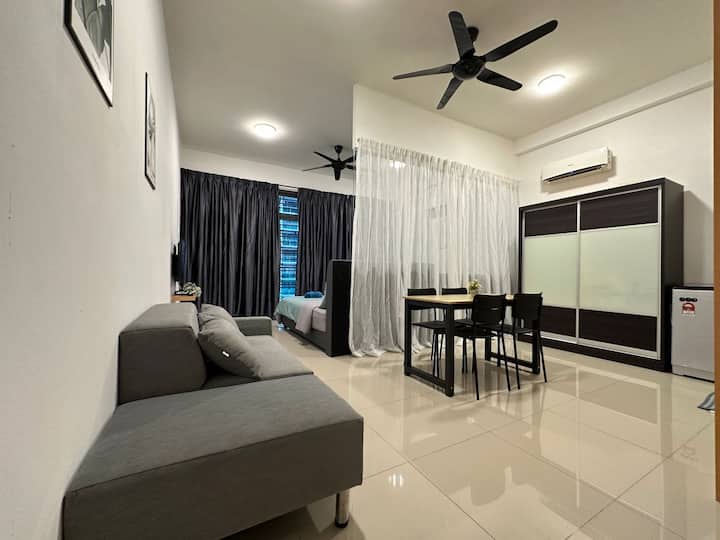 Palazio Stay - Johor Bahru