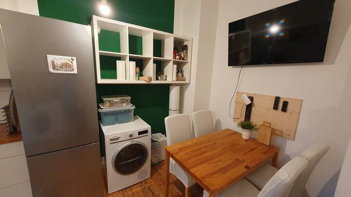 Safe Haven With Oceanvibes, Bright Altbau, 500mbs - Mannheim