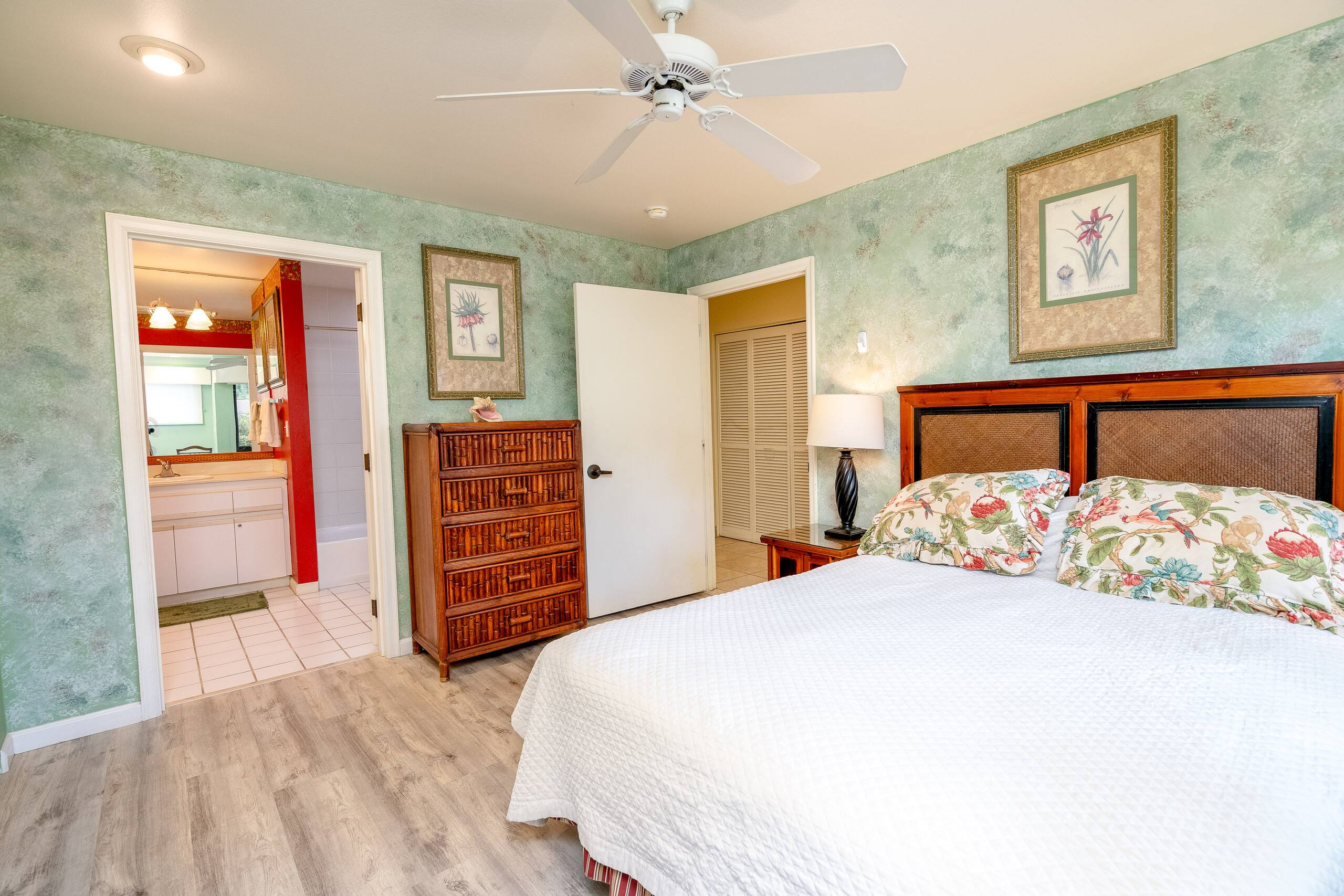 Condo in Kihei · ★4.91 · 2 bedrooms · 3 beds · 2 private baths - Image 9