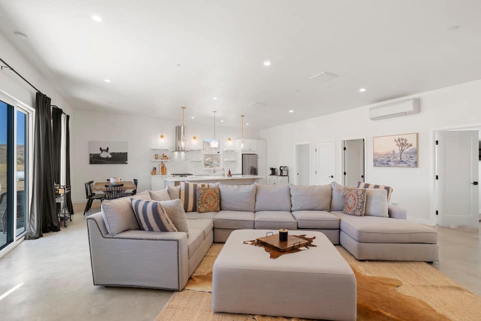Private hot tub with desert views