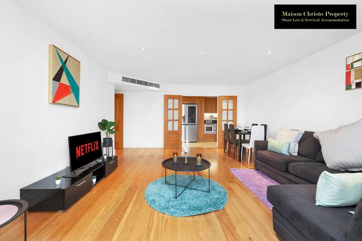 *20% OFF Wkly Stays*Sleeps 8*Parking*3 BDR*Chelsea gallery image 2