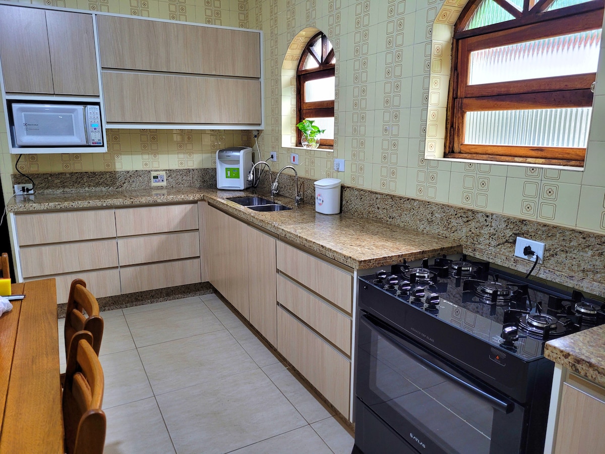 Airbnb em destaque: "LaPrima Casa", the jewel of the city center em Guararema