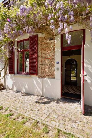 Charmante maison dans un coin de verdure gallery image 2