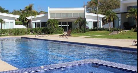 Brand new Villa, close to beach
