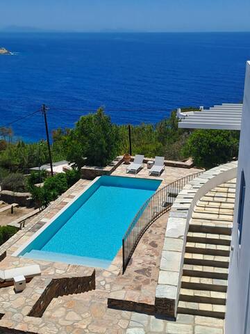 Sky Villa gallery image 4