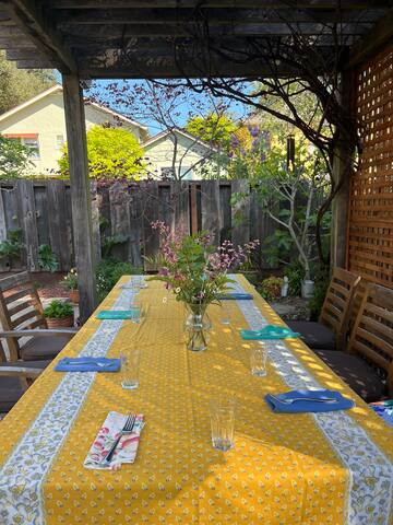 Spacious Montclair Retreat Near Trails & Village gallery image 3