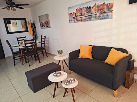 Top Airbnb: Equipped House, SLP Industrial Zone, Billing in Congregación Villa De Pozos