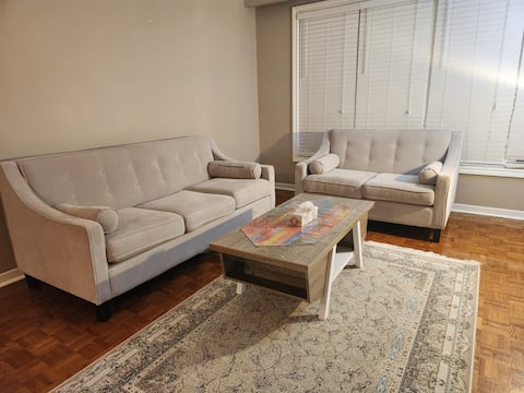 Successful Airbnb property: Main floor house in Humber River—Black Creek