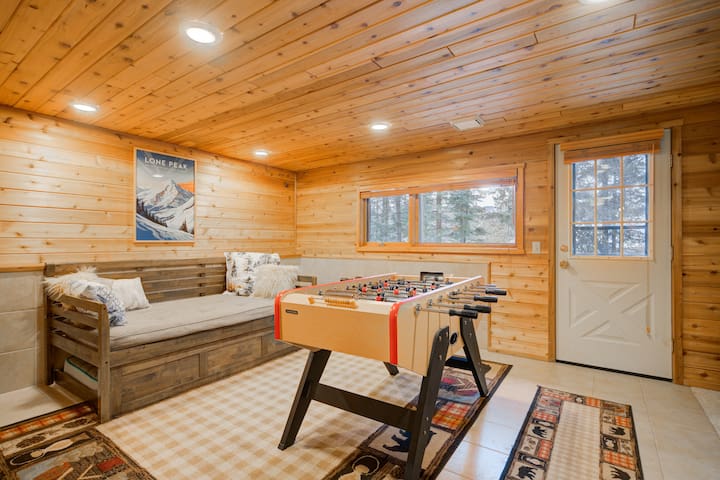 Evergreen Big Sky managed Airbnb listing 1