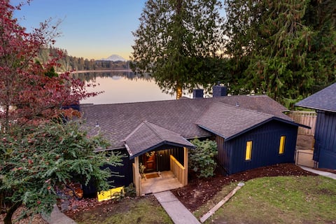 Epic Lake Mt View/Hot Tub/FirePit/KingBed/Kayak/AC