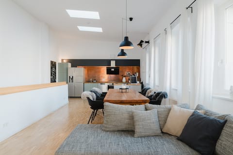 Popular Airbnb listing: Exclusive townhouse on two floors at the theater in Cottbus