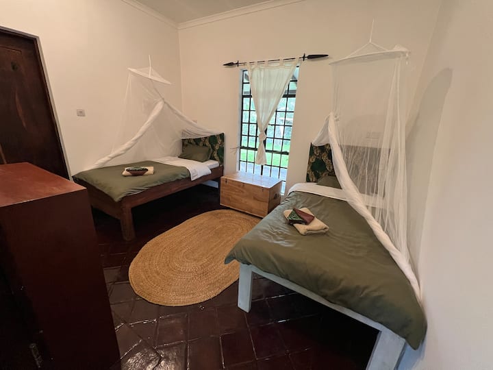 غرفة النوم 2