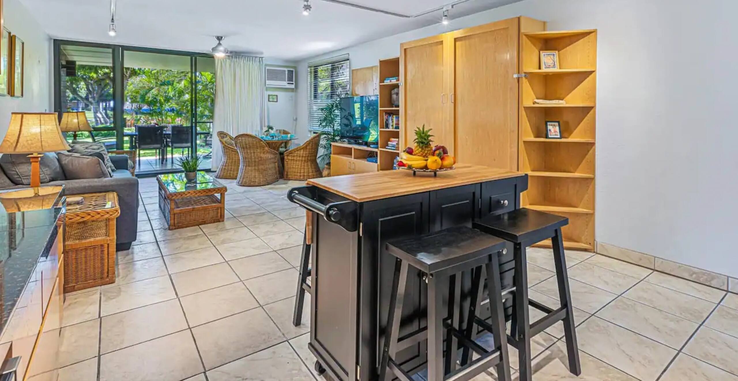Condo in Kihei · ★4.84 · 1 bedroom · 2 beds · 2 private baths - Image 8
