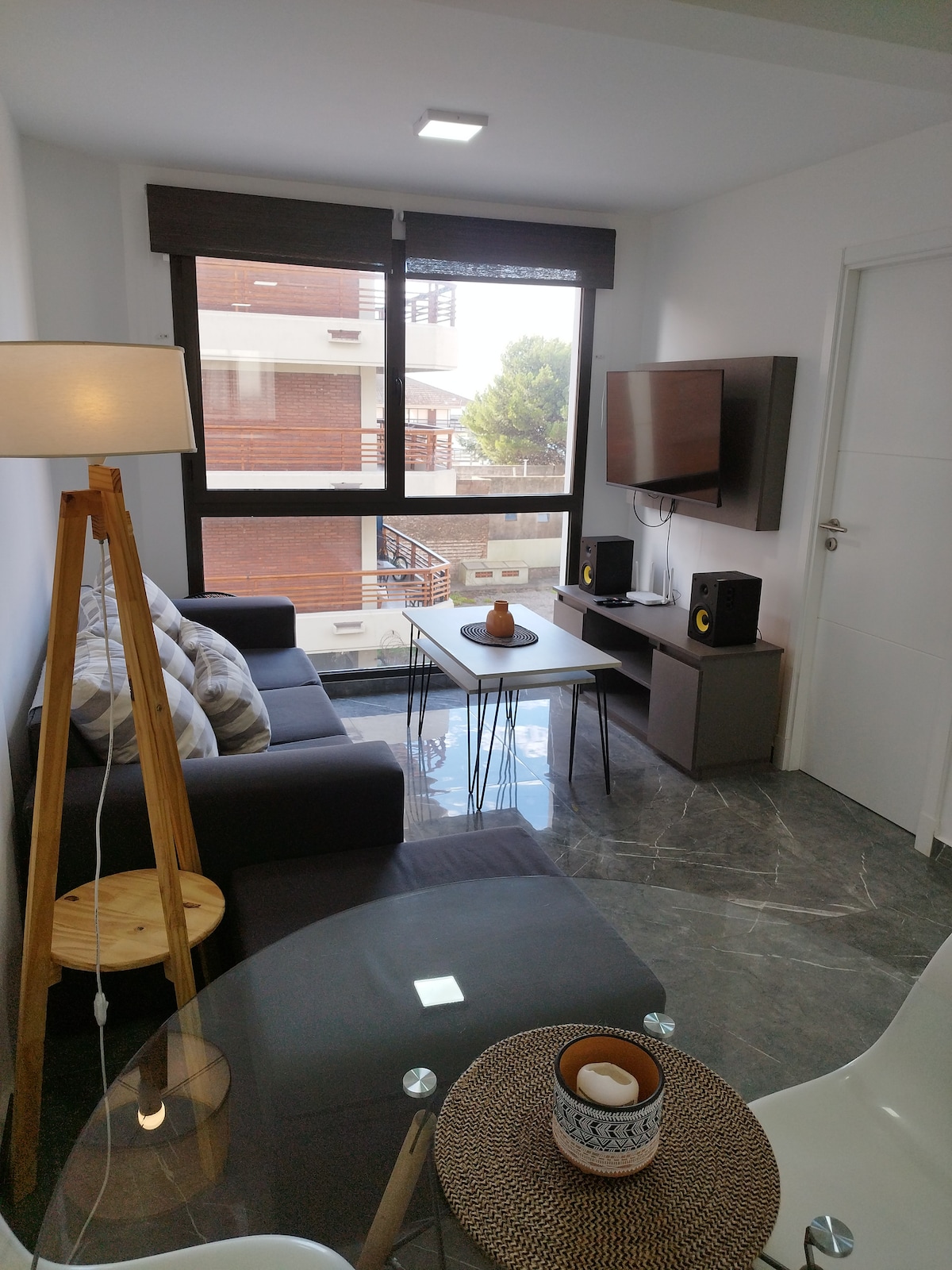 Erfolgreiche Airbnb-Immobilie: A Metro Del Mar. 2 Amb.
"Bottom House". in Mar Del Plata