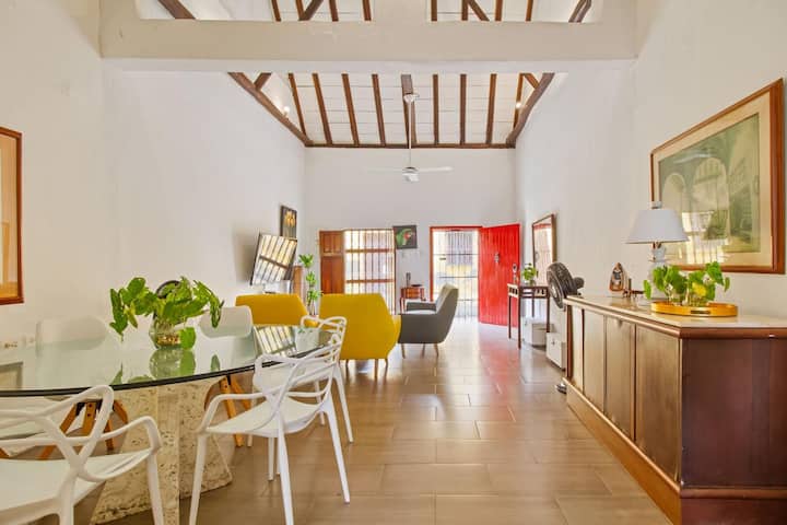 Stylish Central Stay Near Cartagena Old Town - Cartagena de Indias